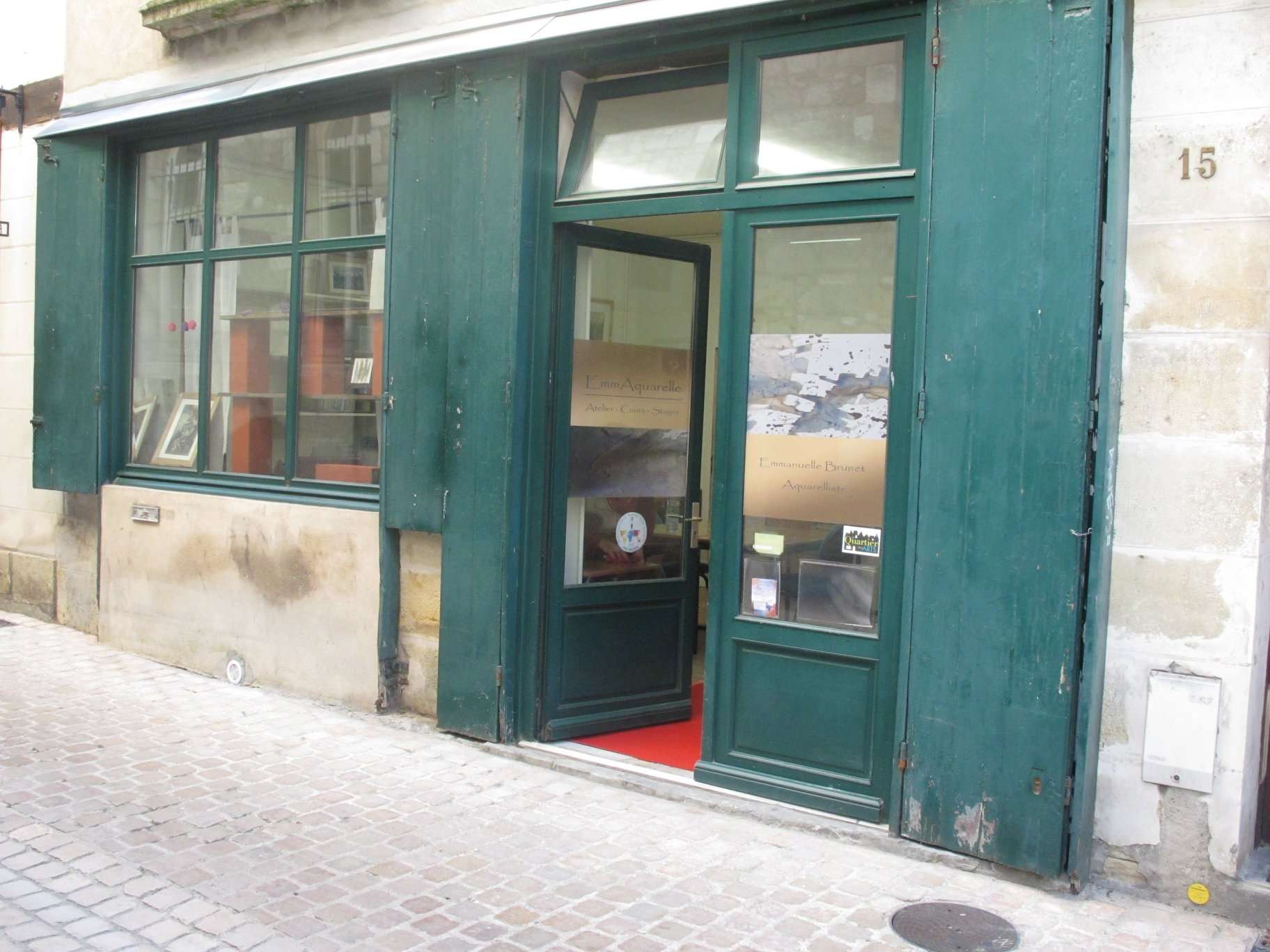 Atelier EmmAquarelle, cours et stages d'aquarelle, 17 rue du Petit Saint-Martin, Tours.