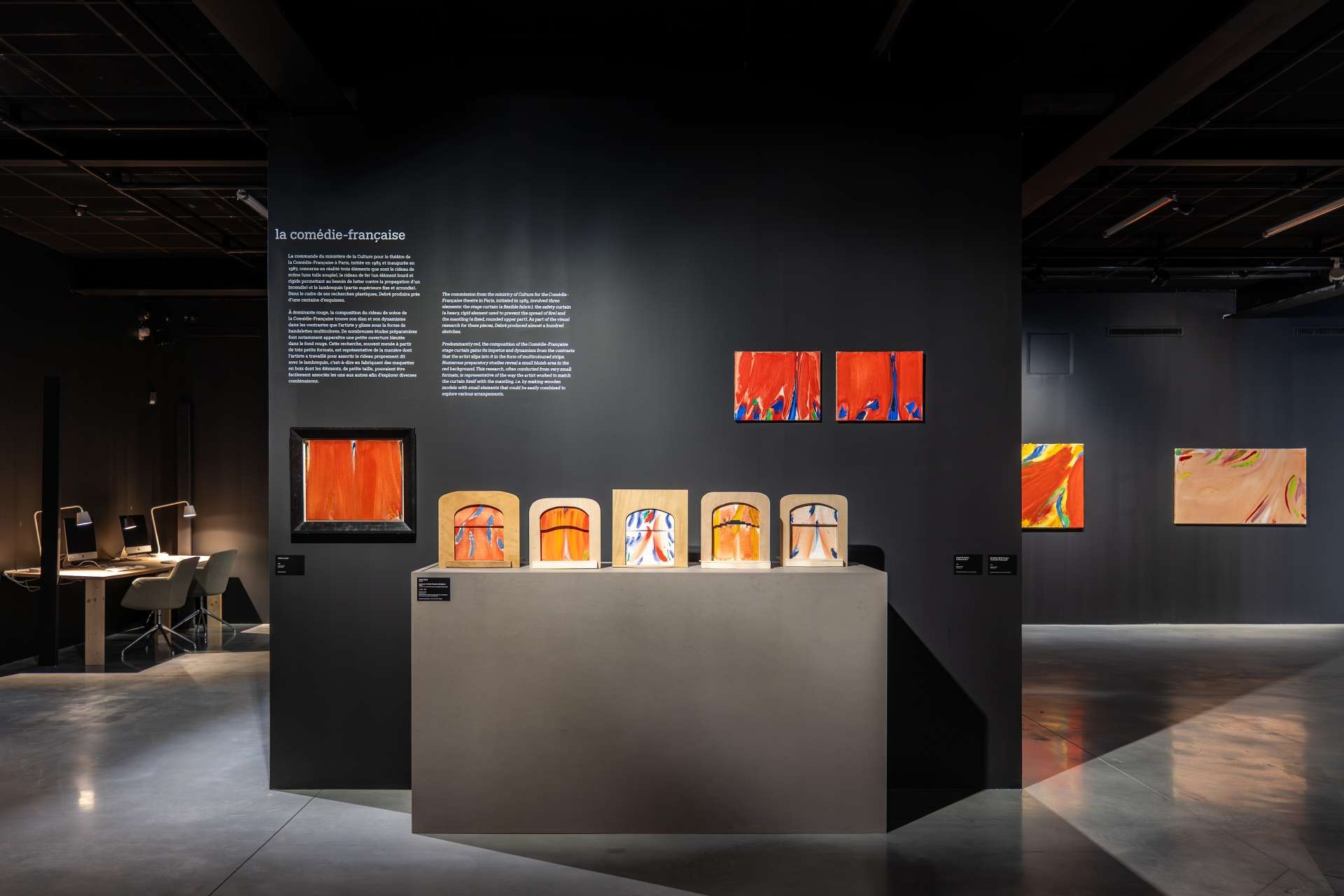 Vue d'exposition, la peinture en scène, Olivier Debré