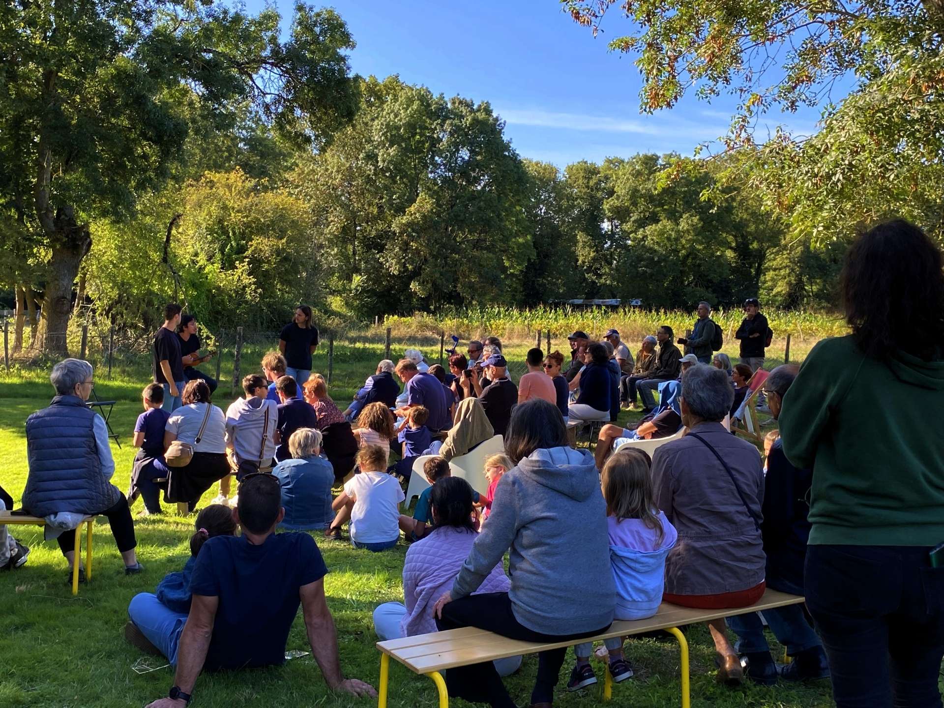 Des visiteurs dans le bocage